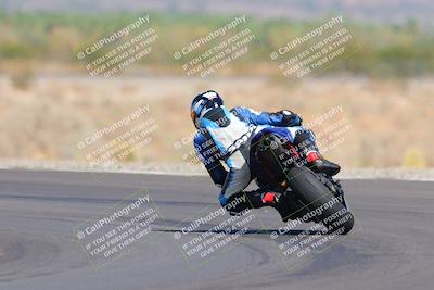 media/Oct-09-2022-SoCal Trackdays (Sun) [[95640aeeb6]]/Turn 14 Backside (1125am)/